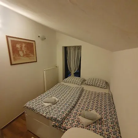Snjezna Vikendica