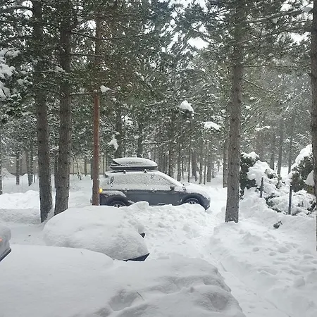 Holiday home Snjezna Vikendica *